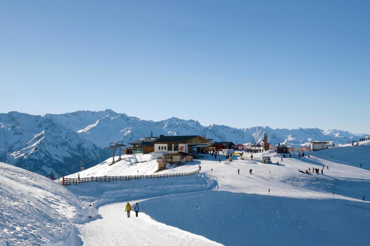 Venediger Lodge Neukirchen am Großvenediger Exteriör bild